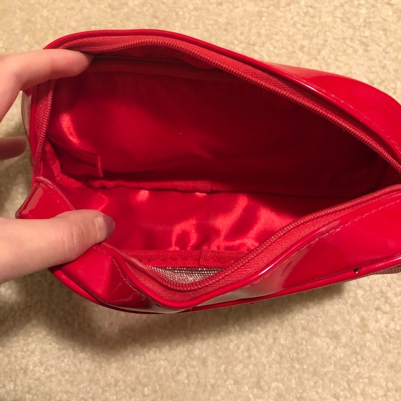 Giorgio Armani Beauty Cosmetic Bag - Picture 5 of 5